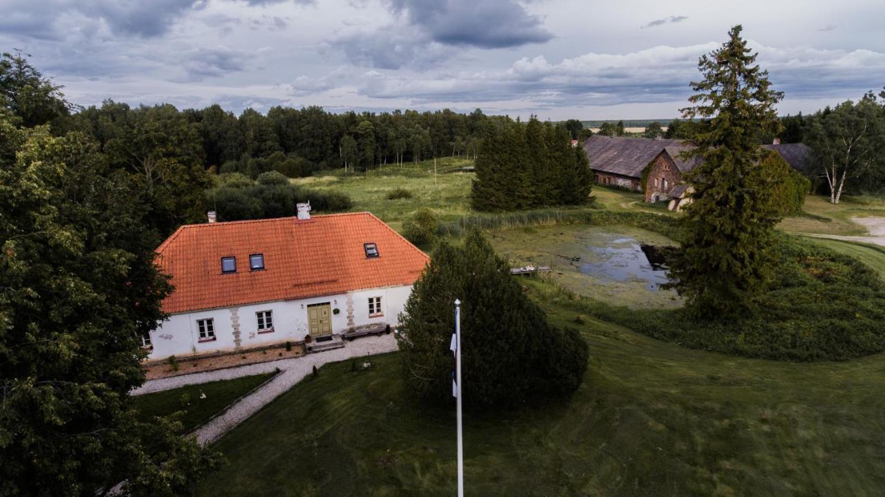 Farm stay Puhkemaja Ja Glaemping Torma