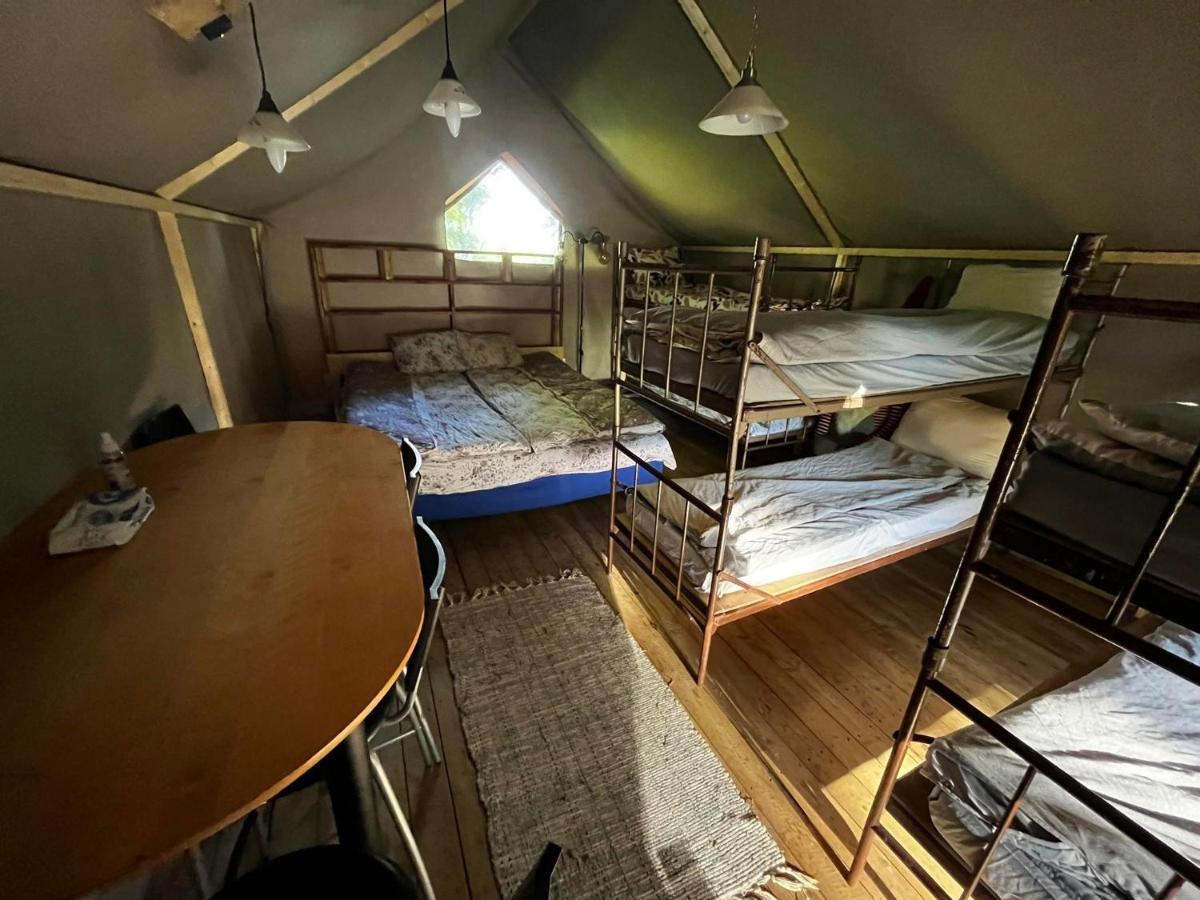 Farm stay Puhkemaja Ja Glaemping *
